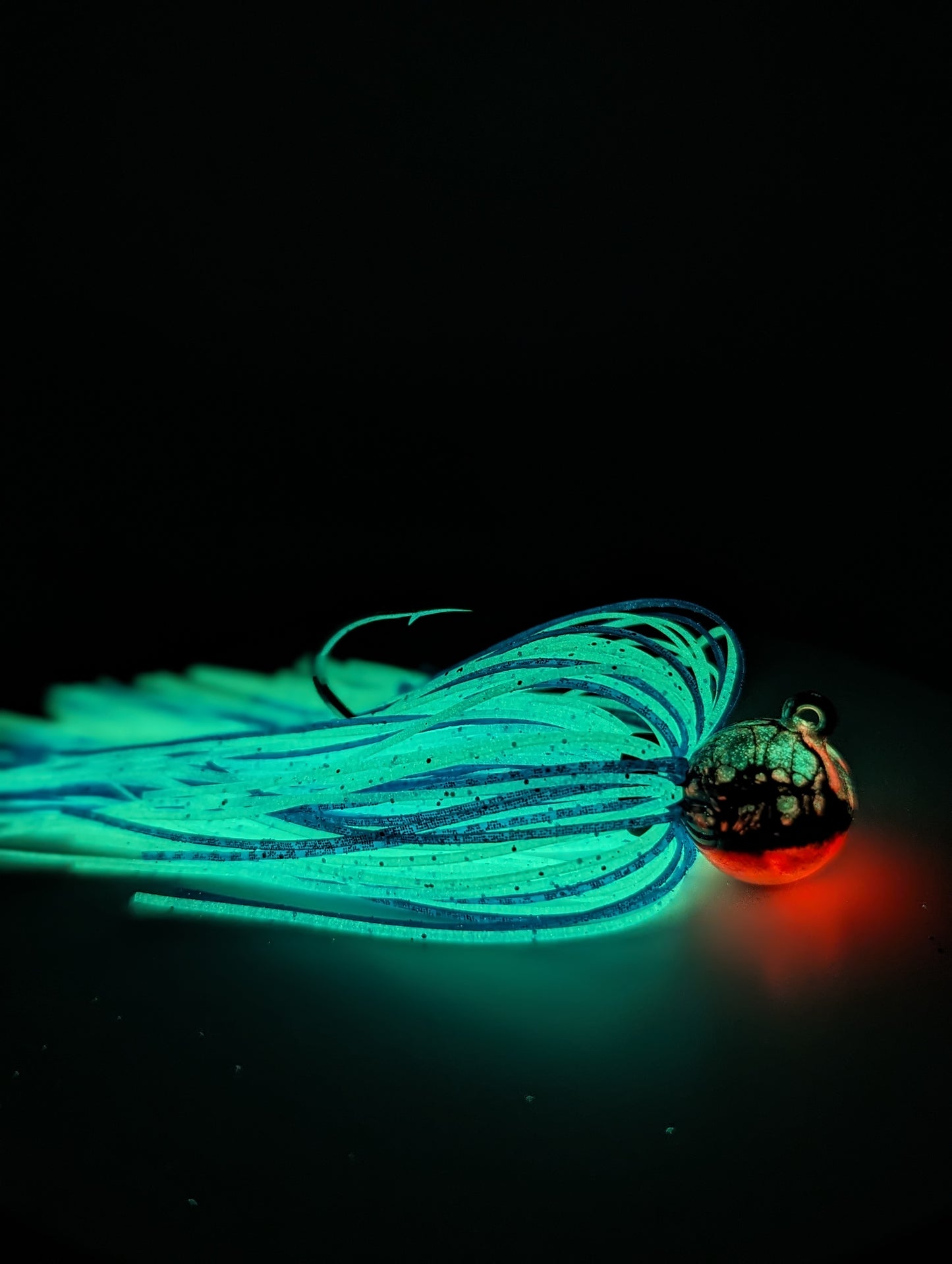 "UV Blue/Red" - 3/4oz Rea-Burb Jig - Vendor Pricing